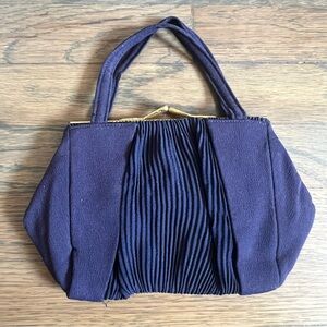 Vintage 1940s 50s Navy Blue Pleated Frame Handbag Purse